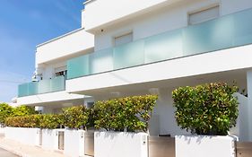 Iria Residence