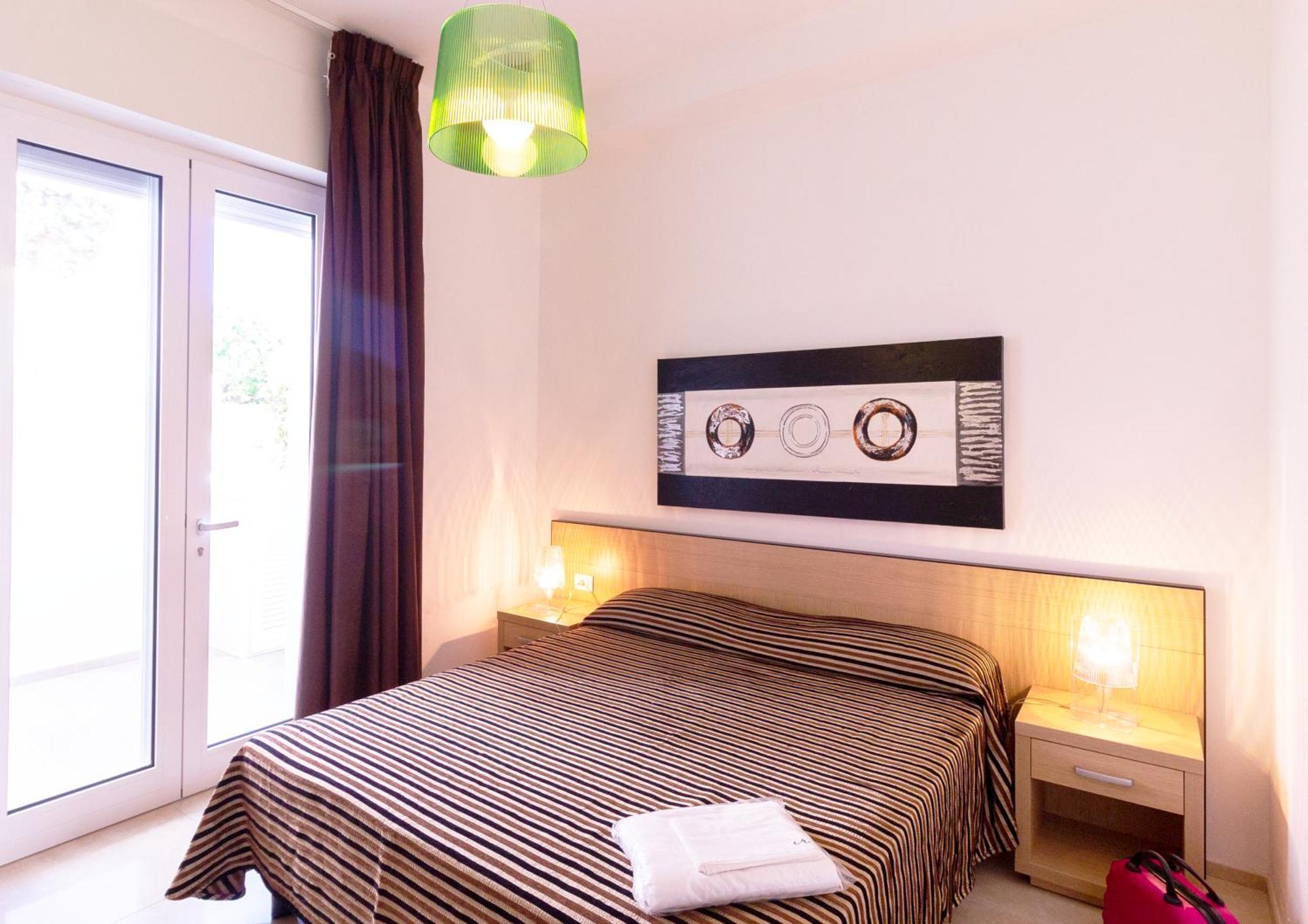 Iria Residence Torre dell'Orso Extérieur photo